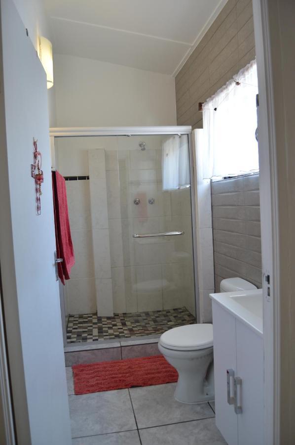Villelodge Accommodation Lüderitz Zewnętrze zdjęcie