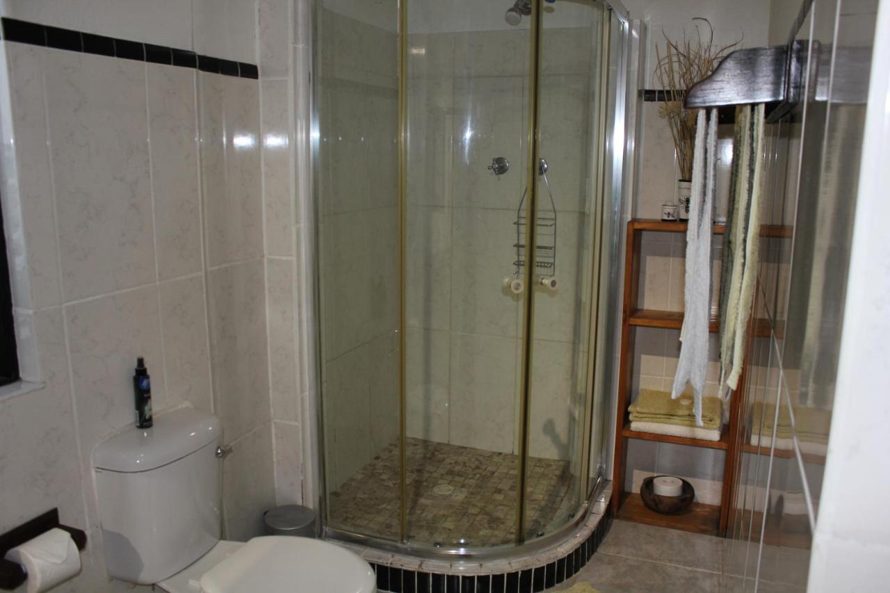 Villelodge Accommodation Lüderitz Zewnętrze zdjęcie