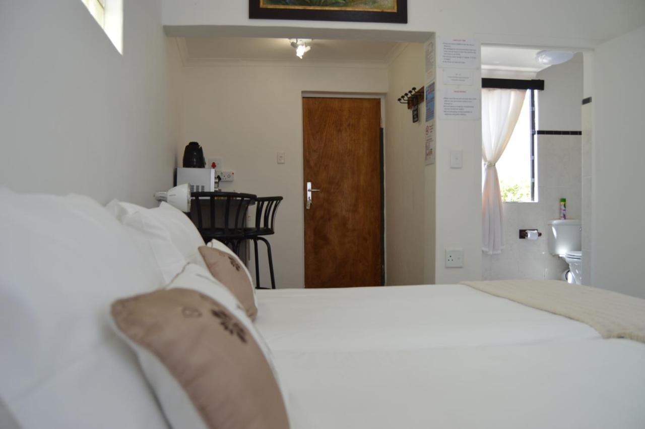 Villelodge Accommodation Lüderitz Zewnętrze zdjęcie