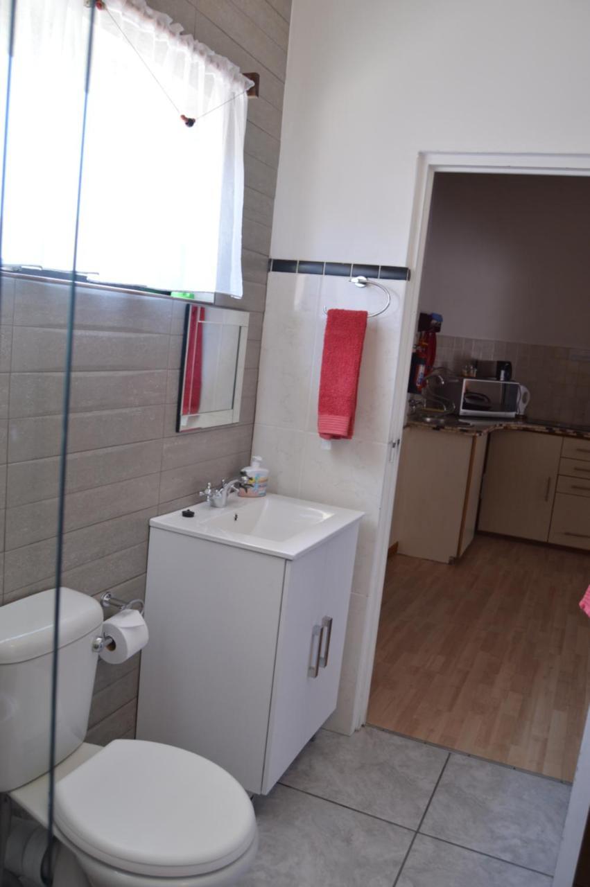 Villelodge Accommodation Lüderitz Zewnętrze zdjęcie