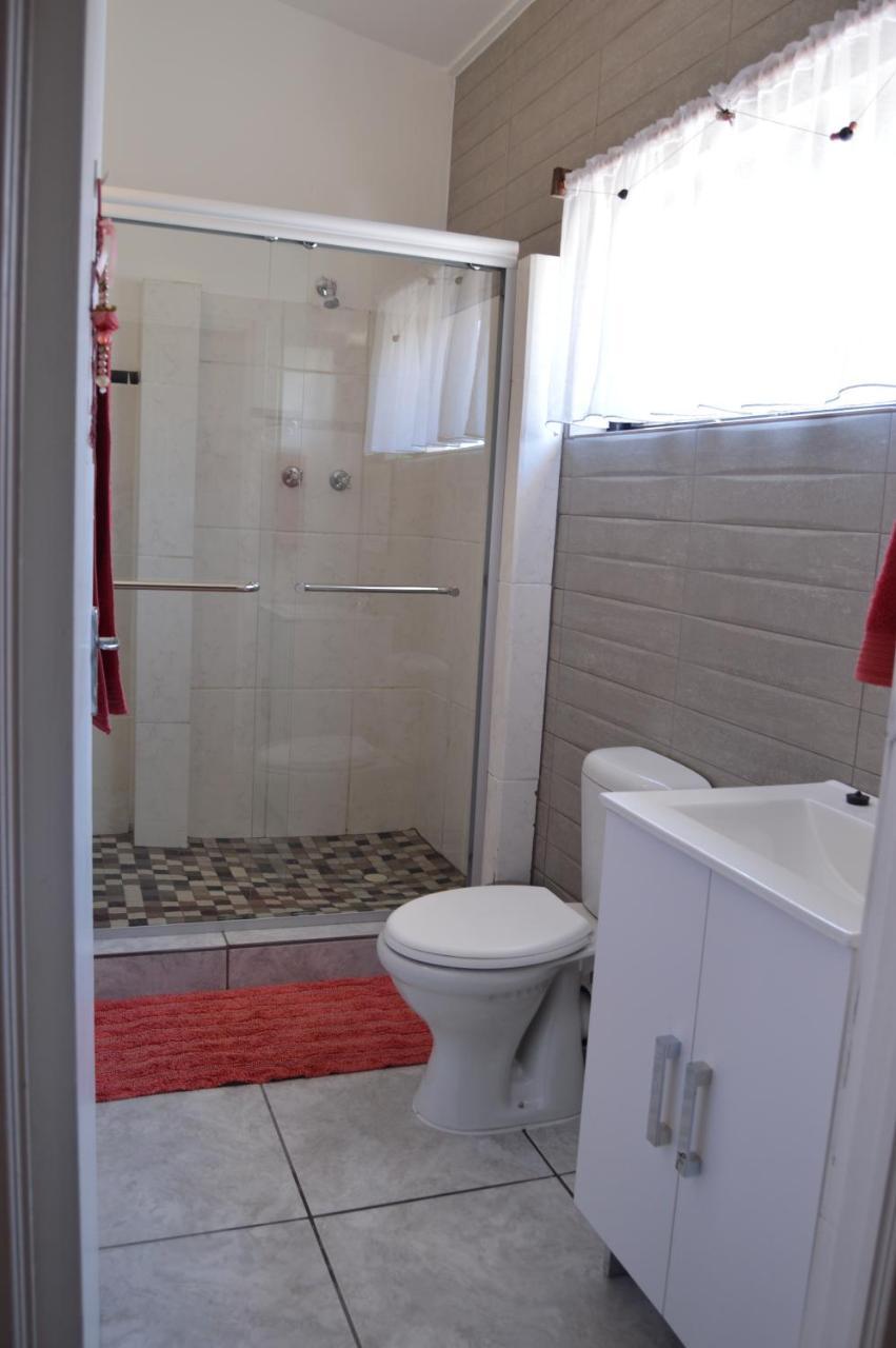 Villelodge Accommodation Lüderitz Zewnętrze zdjęcie